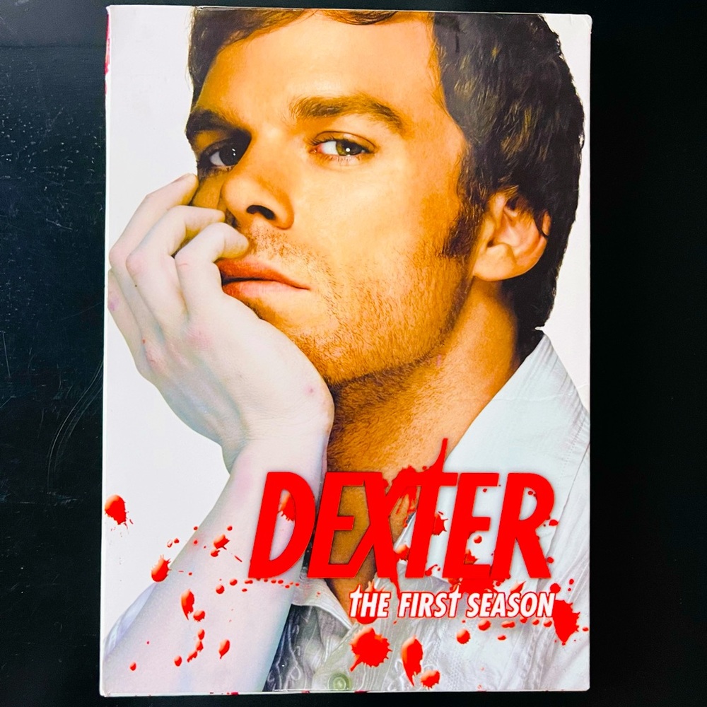 DEXTER - THE COMPLETE FIRST SEASON (DVD, 2011), LIKE NEW